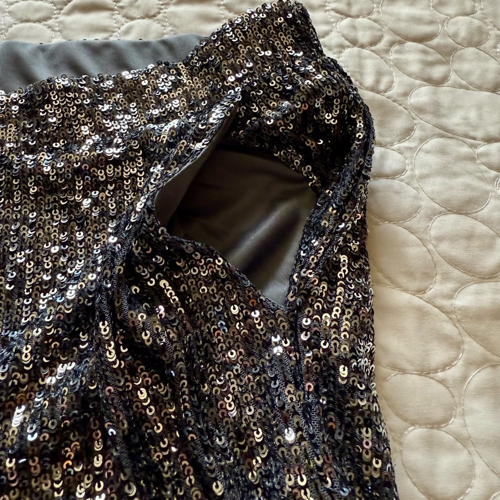 Gray sequin pants - Picture 3 of 5